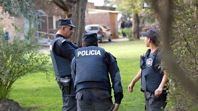 argentina policia.jpg